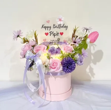 Bloom Box Akrilik Ucapan Ulang Tahun Probolinggo